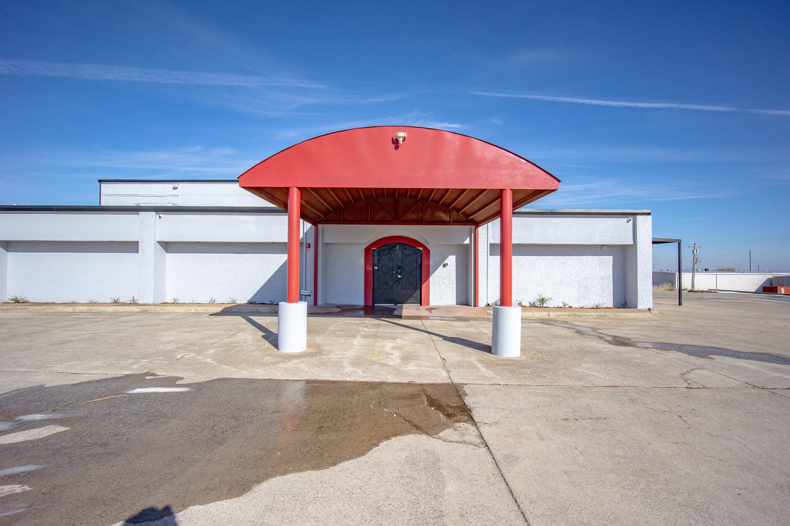 Exterior View 3